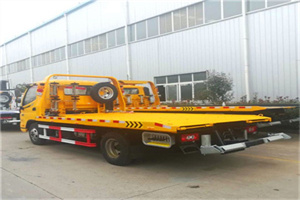 荔蒲附近拖车救援搭电